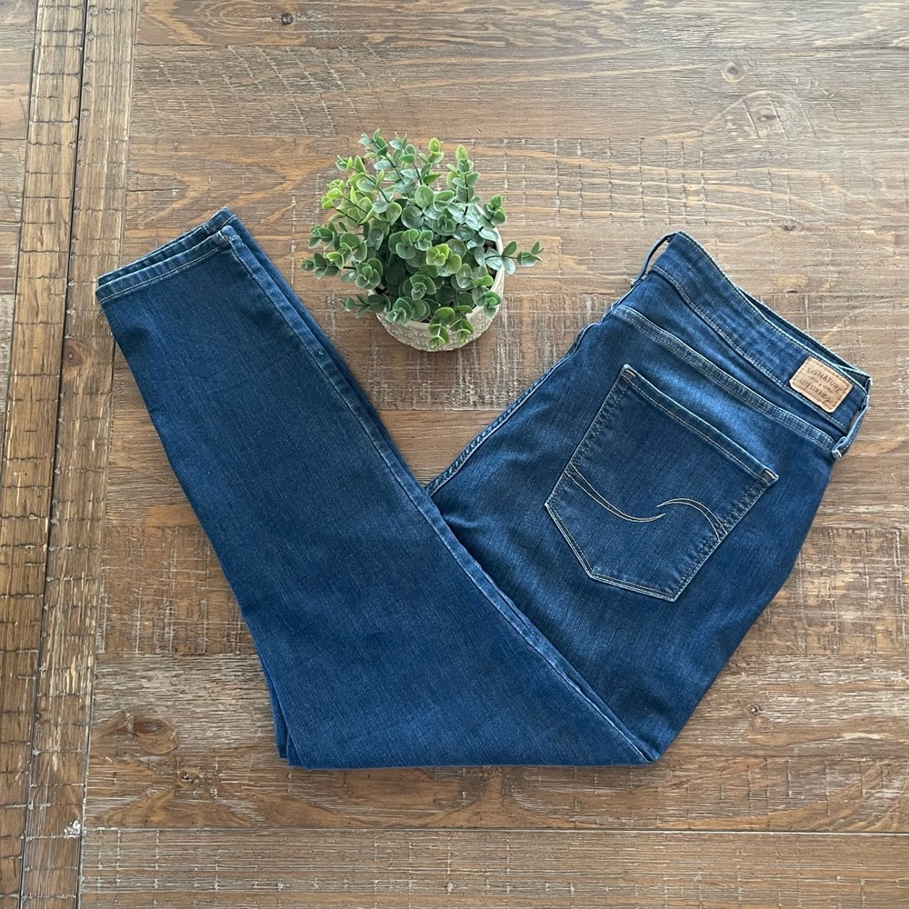 Signature by Levi Strauss Women's Skinny Jeans - Dark Blue